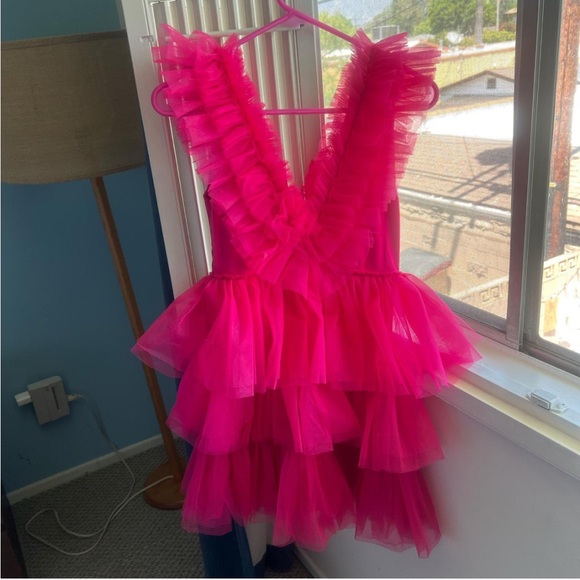 BETSEYS TIERED TULLE DRESS HOT PINK - Picture 4 of 7